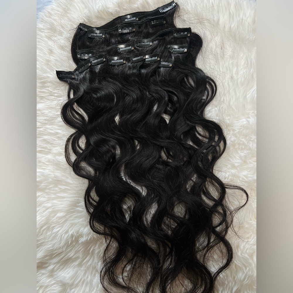 100% HUMAN HAIR Body Wave Clip in Black Hair Extensions  22 inch - Picture 4 of 4
